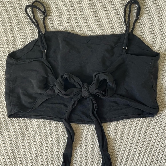 BRANDY MELVILLE - Black Tie Up Open Back Crop Top - Picture 2 of 6